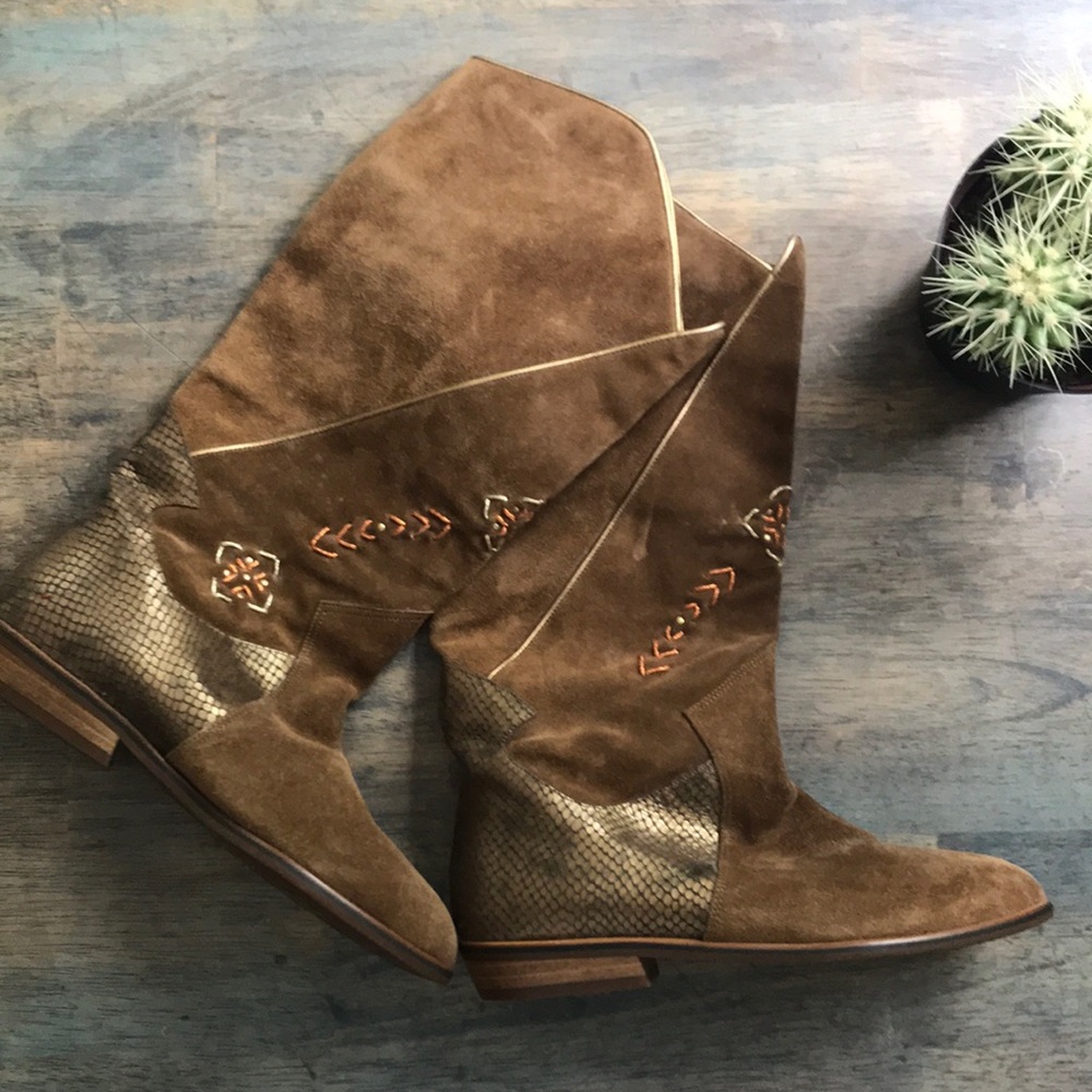 Like new vintage boots!